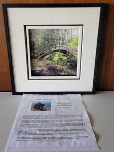 lot 50 image: LIMITED EDITION 42250 FRAMED CURVED BRIDGE D046 DIMENSIONAL OPTICAL ART BY AWARD WINNING FINE ARTIST MICHAEL J. BROWN WITH COA AS SHOWN. APPROX. 16 X 16.