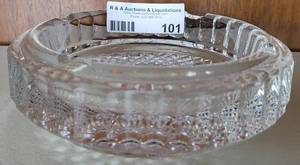 lot 101 image: WATERFORD CRYSTAL ASHTRAY- 5.5 POUNDS MADE 1950-1990. MADE IN IRELAND OF LEAD CRYSTAL. MEASURES 6 ROUND, 2 14 TALL. WEIGHS 5 12 POUNDS. USUALLY ACID ETCHED ON SIDE, BUT THIS MARK IS NOT VISIBLE AS SHOWN.