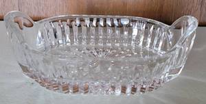 lot 109 image: WATERFORD CRYSTAL LISMORE OVAL EARED (au gratin style) DISH WITH INCORPORATED HANDLES AS SHOWN.