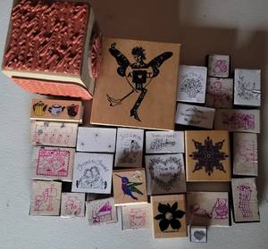 lot 140 image: LOT OF 24 RUBBER STAMPS IN VARIOUS SIZES AND DESIGNS AS SHOWN.