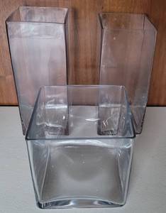 lot 155 image: LOT OF 3 HEAVY GLASS SQUARED VASES IN VARIOUS SIZES AS SHOWN. (SOLD 3X THE MONEY)