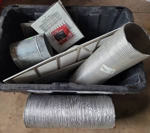 lot 162 image: ASSORTED LOT INCLUDING AIR BOOSTERS CS-R6, RETURN AIR GRILLES, AIR VENTS AND MORE AS SHOWN. CONTAINER NOT INCLUDED