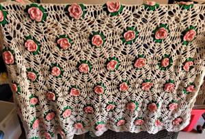 lot 184 image: HAND-MADE BLANKET IN STYLE, COLOR, AND CONDITION SHOWN.