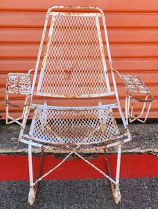 lot 186 image: CHILD SIZE WROUGHT-RON STYLE ROCKING CHAIR AS SHOWN.
