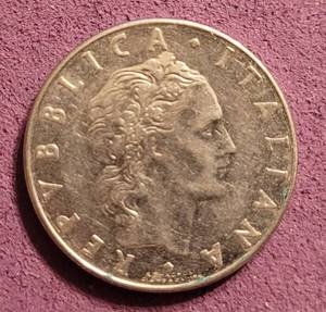 lot 305 image: 1976 ITALY 50 LIRE COIN AS SHOWN.