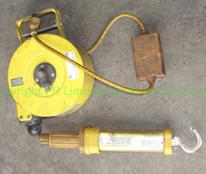 lot 5 image: Aero-Motive model RI25-13WGG electrical accessories spring return reel