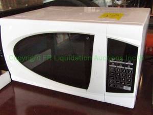 lot 89 image: Microwave oven model 40GR49A
