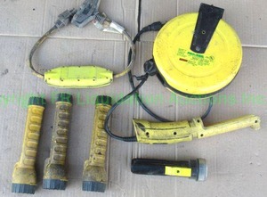 lot 37 image: Pro-Reel 30ft fluorescent light and outlet and industrial flashlights plus