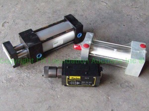 lot 132 image: Parker hydraulic solenoid valve plus Speedaire and Kapak pneumatic cylinders