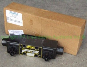 lot 142 image: Parker hydraulic directional control valve