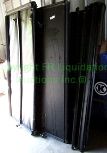 lot 364 image: Chevrolet Truck bed retractable folding covers with hardware (5 total)