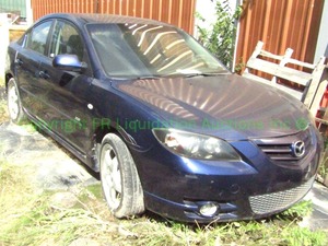 lot 365 image: 2005 Mazda 3 VIN - JM1BK323851221844 (Does not start)