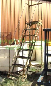 lot 367 image: Steel angle iron frame portable stairs