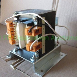 lot 12 image: Class F1 signal transformer