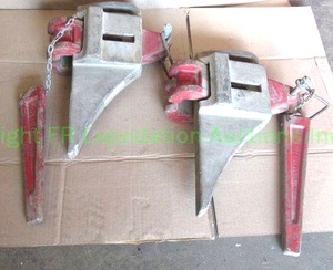 lot 241 image: M & M manufacturing industrial tool