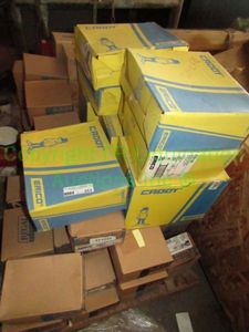 lot 263 image: Caddy conduit hangers, Regal EMT straps, generous quantity