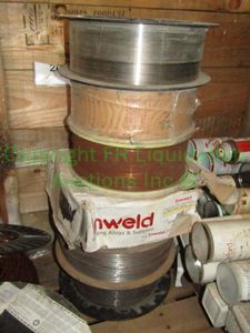lot 266 image: Welding wire 6 rolls