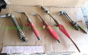 lot 219 image: Torch heads including Goss, Ridgid, Oxweld plus