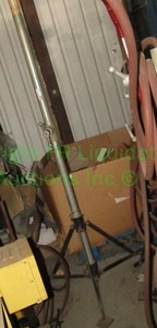 lot 270 image: Industrial tri-pod stand approx. 6ft tall