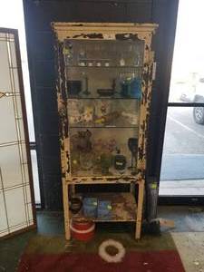 lot 2 image: Mid-Century Medical  Apothecary cabinet
