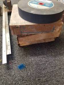 lot 72 image: Raytec Silicon Carbide grinding wheels