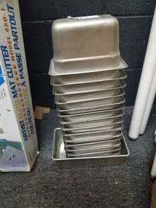 lot 115 image: Metal pans