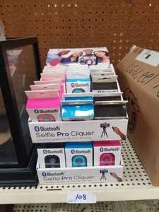 lot 108 image: Bluetooth Selfie Pro Cliquer
