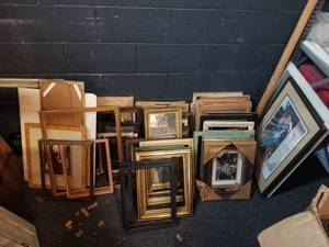 lot 134 image: Frames