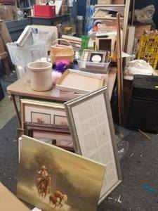 lot 166 image: Mixed lot with 2 folding tables