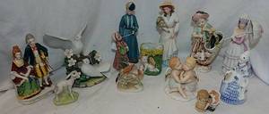 lot 214 image: Porcelain Figurines