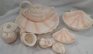 lot 249 image: Sea Shell-themed Ceramic Items