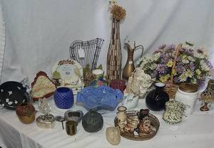 lot 316 image: Home Decor
