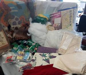 lot 317 image: Sewing &amp Stitchery Items