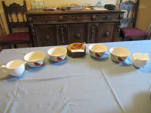 lot 28 image: 222 FIFTH HOLIDAY WISHES FINE CHINA SERVING BOWLS (4), WEDGEWOOD BONE CHINA ETERNITY DREAMER SET (2) AND NUT BOWL AND NUT CRACKER UTENSILS
