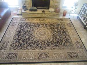 lot 58 image: GARDEN RIDGE LUXURY AEA RUG 8 X 10