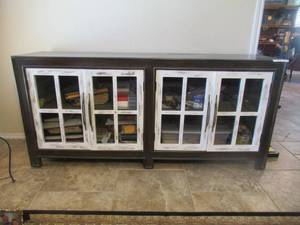 lot 63 image: CURIO CABINET WITH TWO DOORS 72 X 18 X 33