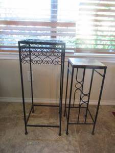 lot 79 image: METAL PLANT STAND 29 AND METAL AND WOOD PLANT STAND 24