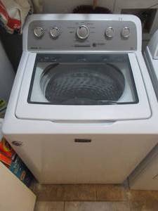 lot 88 image: MAYTAG BRAVOS MODEL MVWX655DW LARGE CAPACITY 4.3CUBIC FEET TOP LOADER WASHING MACHINE IN WHITE