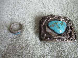 lot 140 image: SILVER AND TURQUOISE BELT BUCKLE  AND SILVER AND TURQUOISE RING