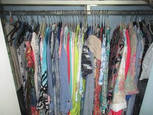 lot 176 image: WOMENS DESIGNER CLOTHING INCLUDING RALPH LAUREN, CHAPS, JONES NEW YORK, RAFAELLA AND MUCH MORE SIZES LARGE AND EXTRA LARGE