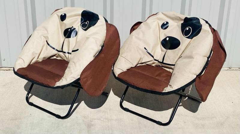 lot 9 image: Kids folding Camping Chairs