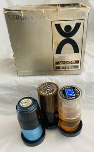 lot 149 image: Avon Cologne Structured for Man (3)