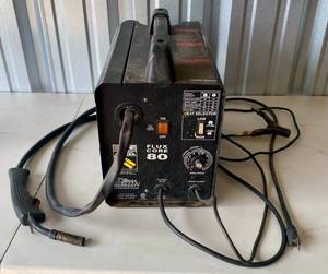 lot 75 image: Campbell Hausfeld Wire Feed Welder FluxCore 80