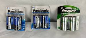 lot 84 image: Panasonic and Energizer DD Batteries