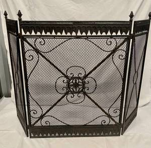 lot 187 image: Cast Iron Fireplace Cover