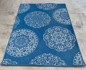 lot 71 image: Tributary IndoorOutdoor Ara Rug 5 x 7