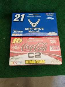 lot 11 image: Nascar Collectible- Diecast racecar