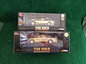 lot 34 image: Nascar 24k gold 124 diecast collectibles