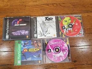 lot 38 image: Playstation games