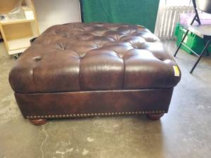 lot 70 image: Oversized Ottoman